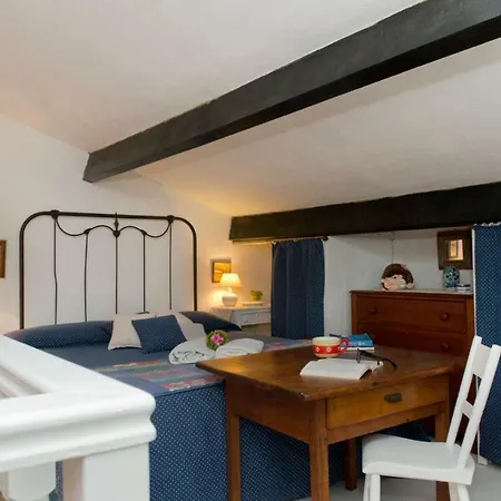 Bed and Breakfast Key West Holiday House *